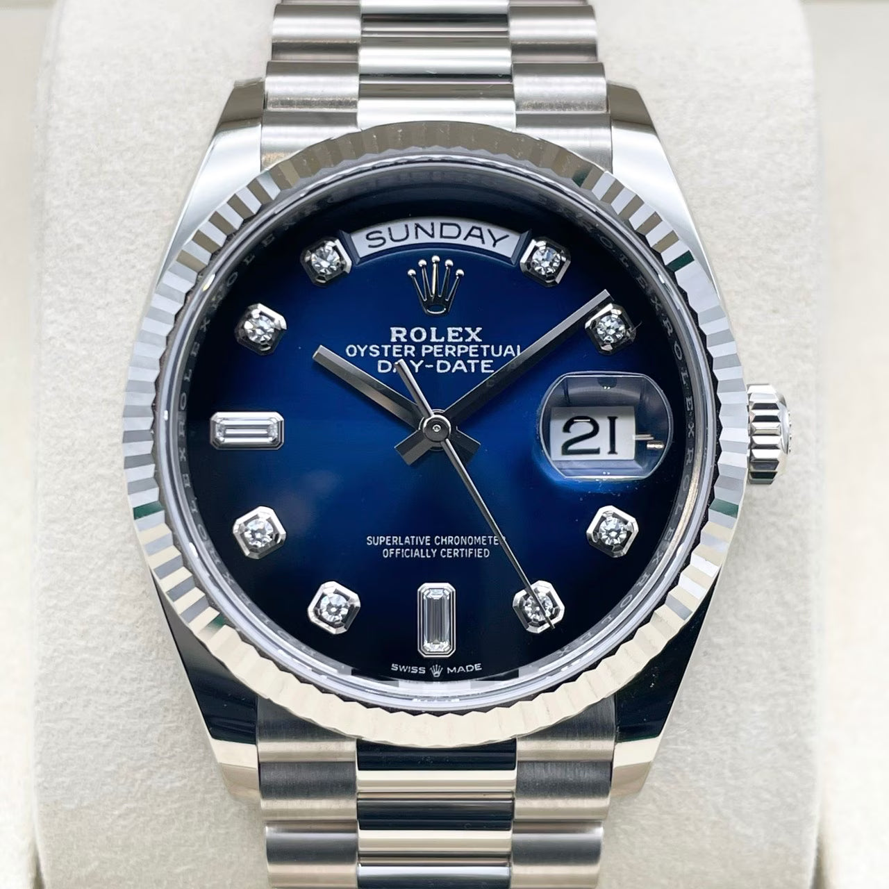 プレオウンド ロレックス デイデイト 128239 ブルーオンブレ 10Pダイヤ ホワイトゴールド 36mm