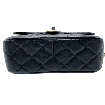 Pre-Owned [Cash Price] Chanel Matelasse AS2979 Black Lambskin Handbag