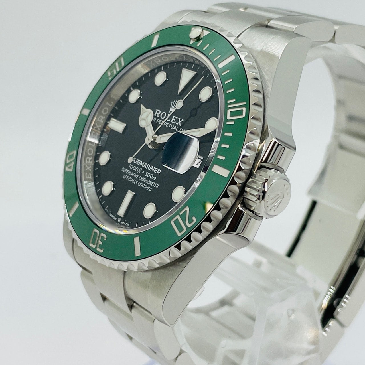 Pre-Owned Rolex Submariner Date 126610LV Oyster Bracelet Black Green