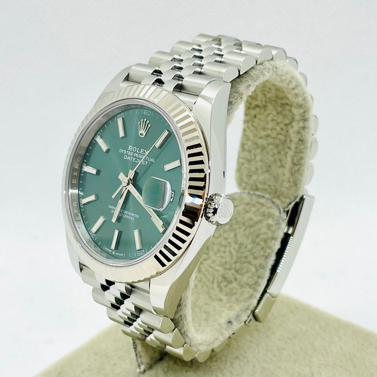 Pre-Owned Rolex Datejust 126334 Mint Green