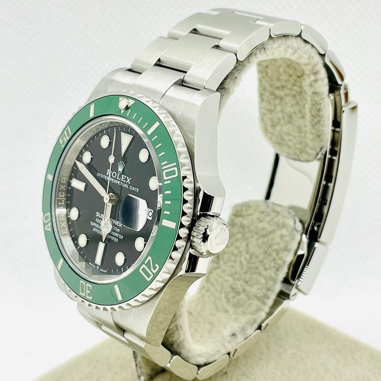 Pre-Owned Rolex Submariner Date 126610LV Oyster Bracelet Black Green