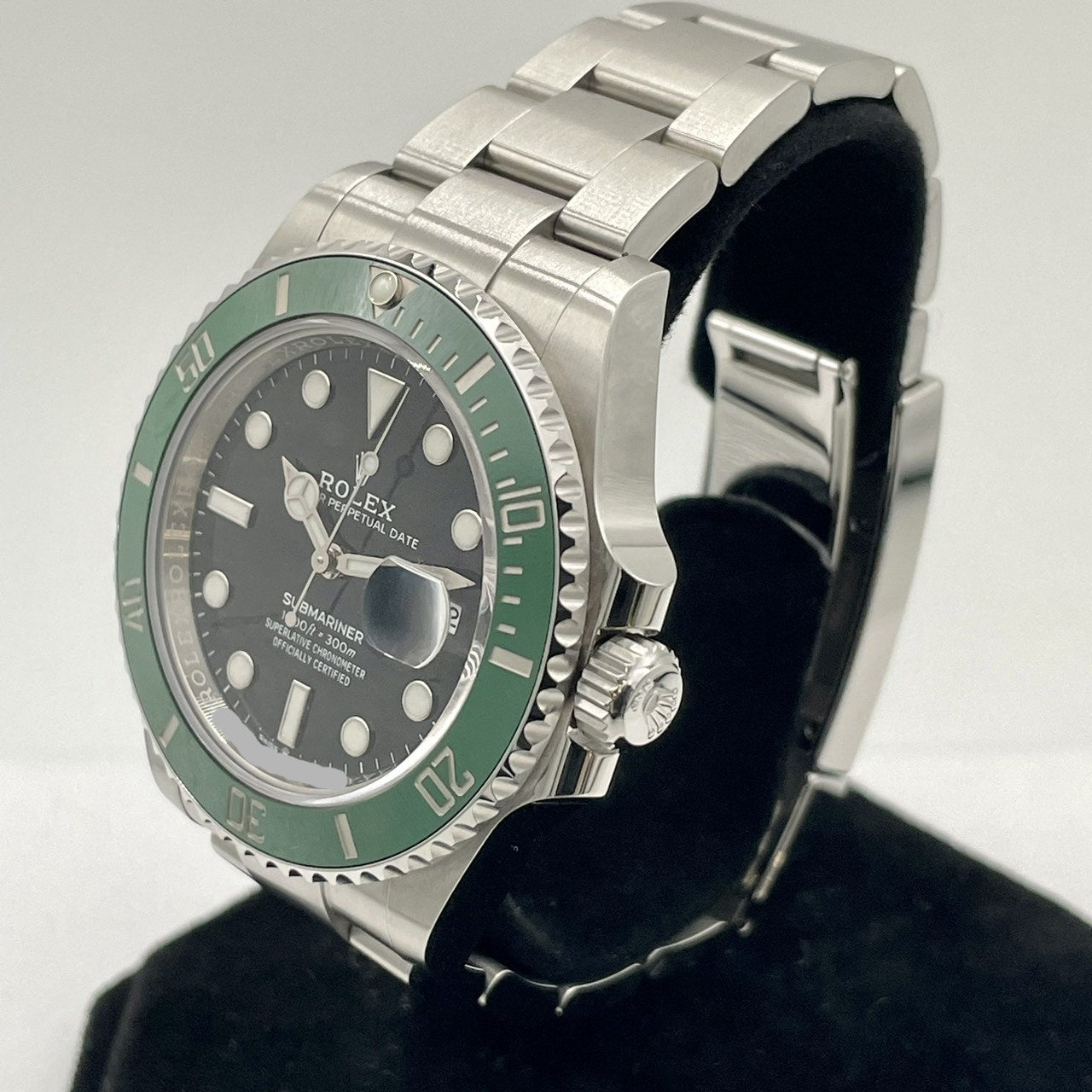 Pre-Owned Rolex Submariner Date 126610LV Oyster Bracelet Black Green 41mm
