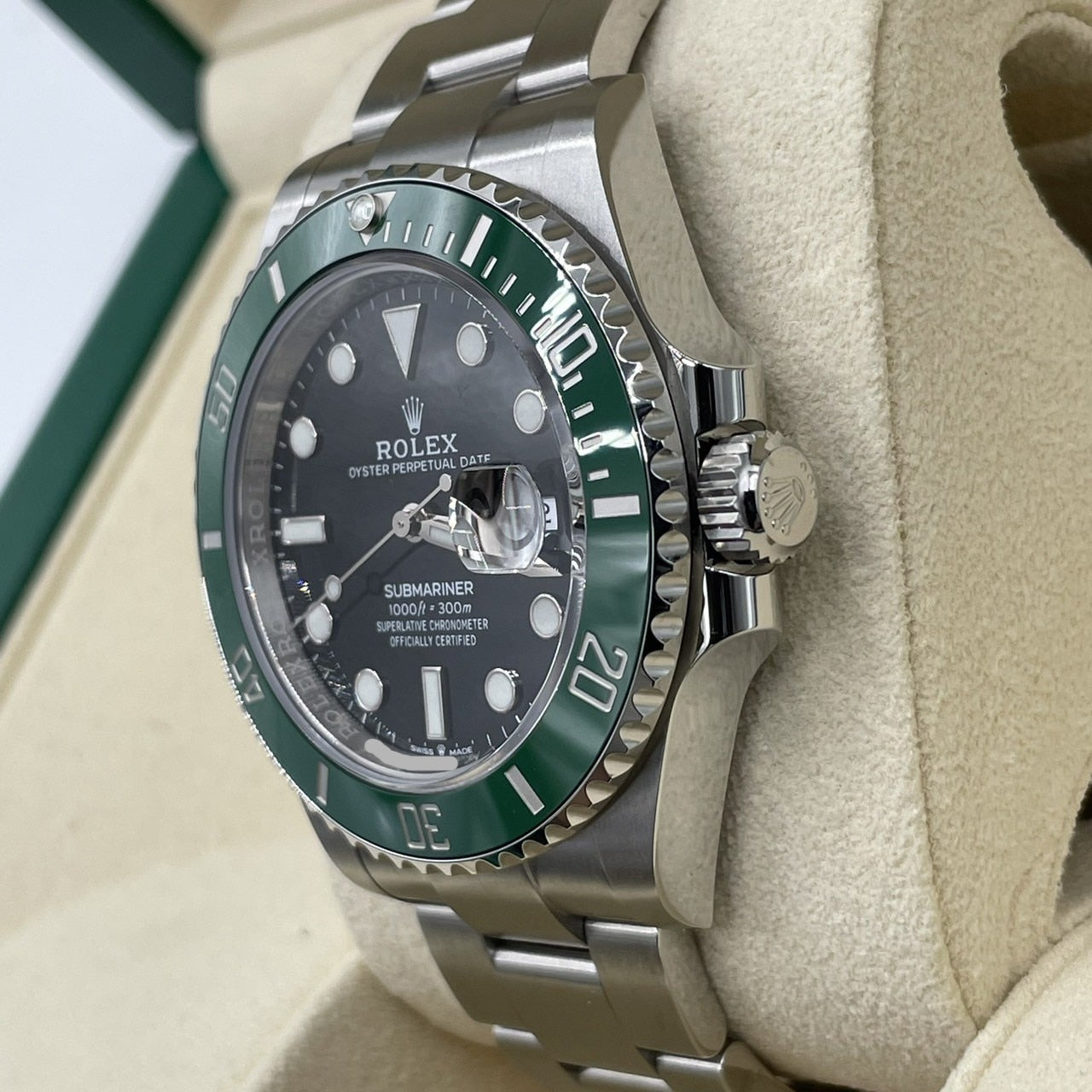 Pre-Owned Rolex Submariner Date 126610LV Oyster Bracelet Black Green 41mm