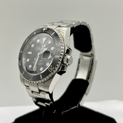 Pre-Owned Rolex Submariner Date Oyster Stainless Black 116610LN