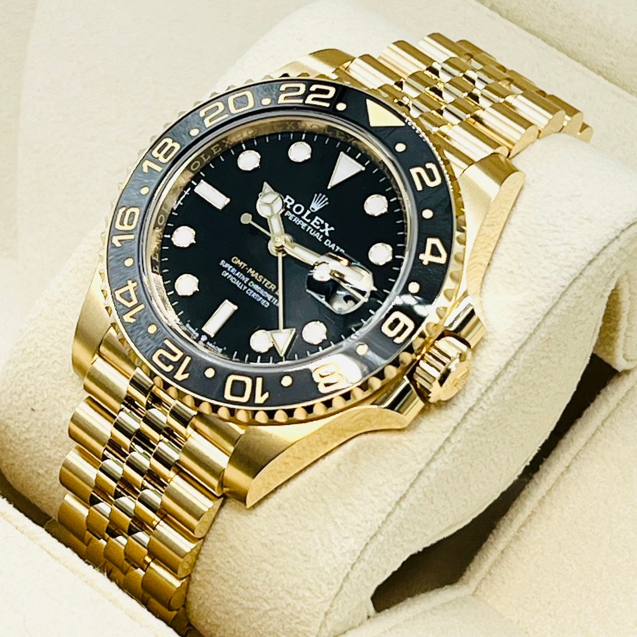 Pre-Owned [New 2023] Rolex GMT Master II 126718GRNR Jubilee Bracelet Black 40mm