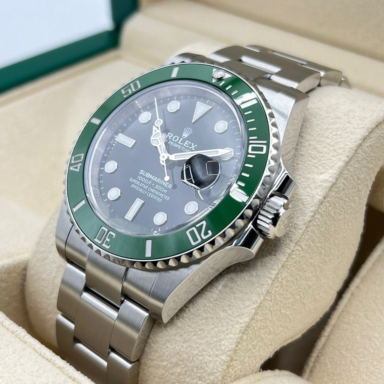 Pre-Owned Rolex Submariner Date 126610LV Oyster Bracelet Black Green 41mm