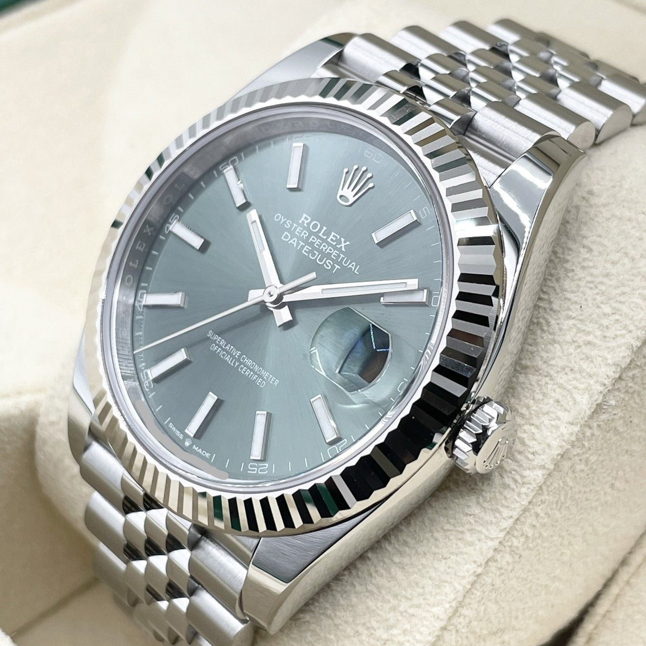 プレオウンド ロレックス デイトジャスト 126334 ミントグリーン ジュビリーブレス 41mm