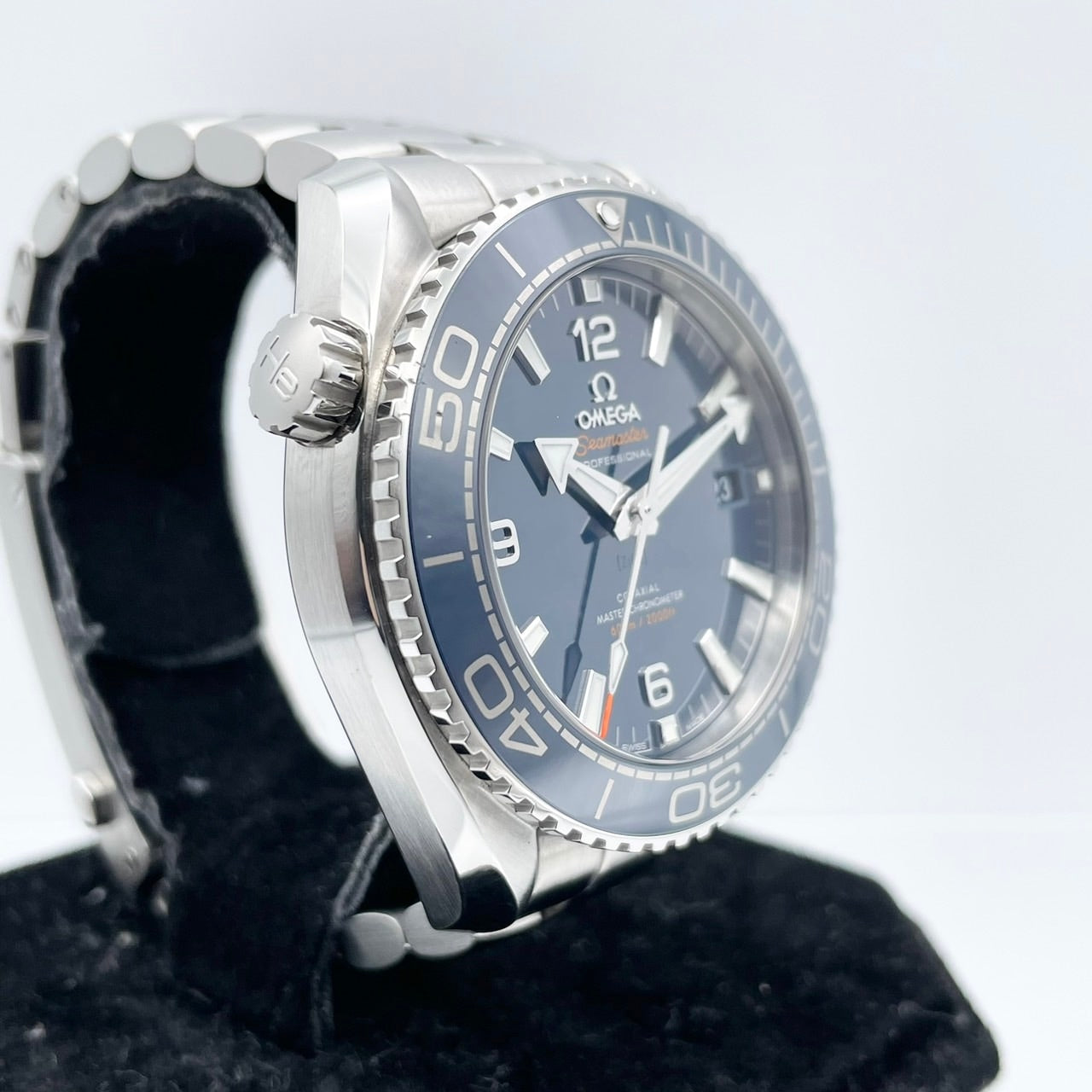 Pre-Owned Omega Seamaster PLANET OCEAN 600 M 215.30.44.21.03.00 1 Blue 43.5mm