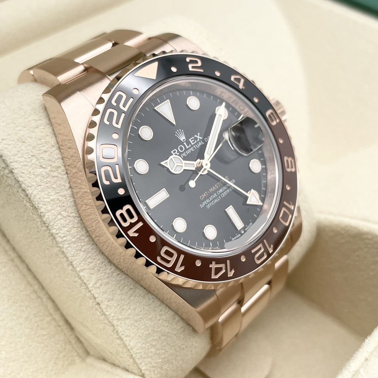 롤렉스 GMT 마스터 II 126715CHNR 블랙 에버 로즈 골드 굴 팔찌 40mm