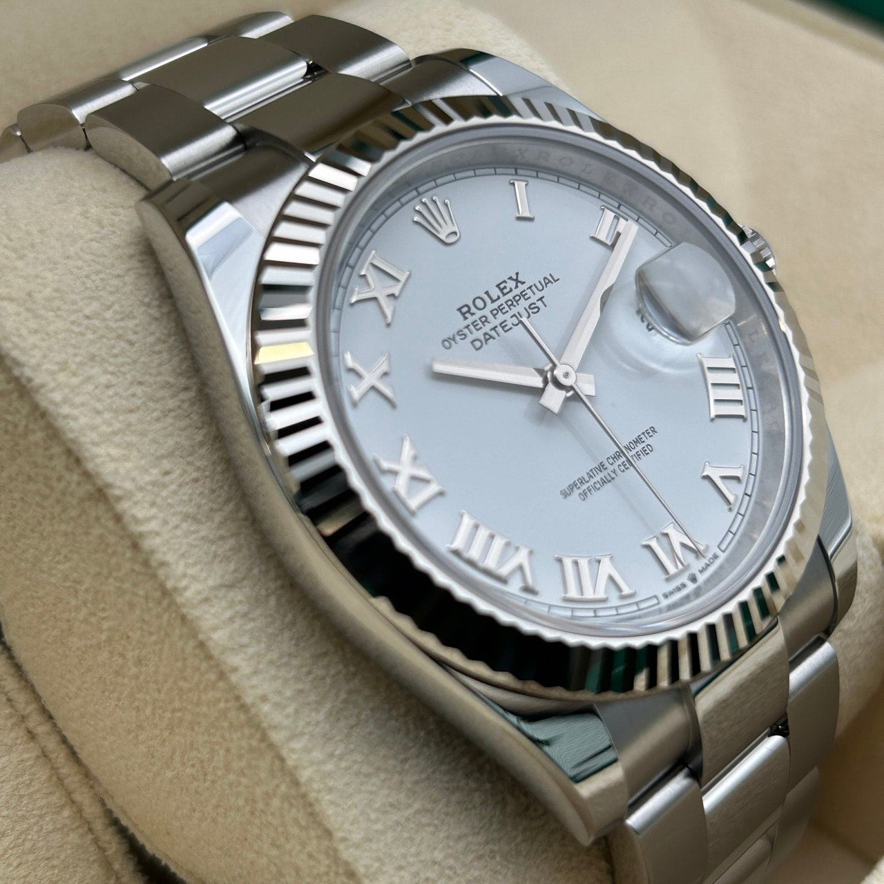 プレオウンド ロレックス デイトジャスト 126334 ホワイトローマン オイスターブレス 41mm