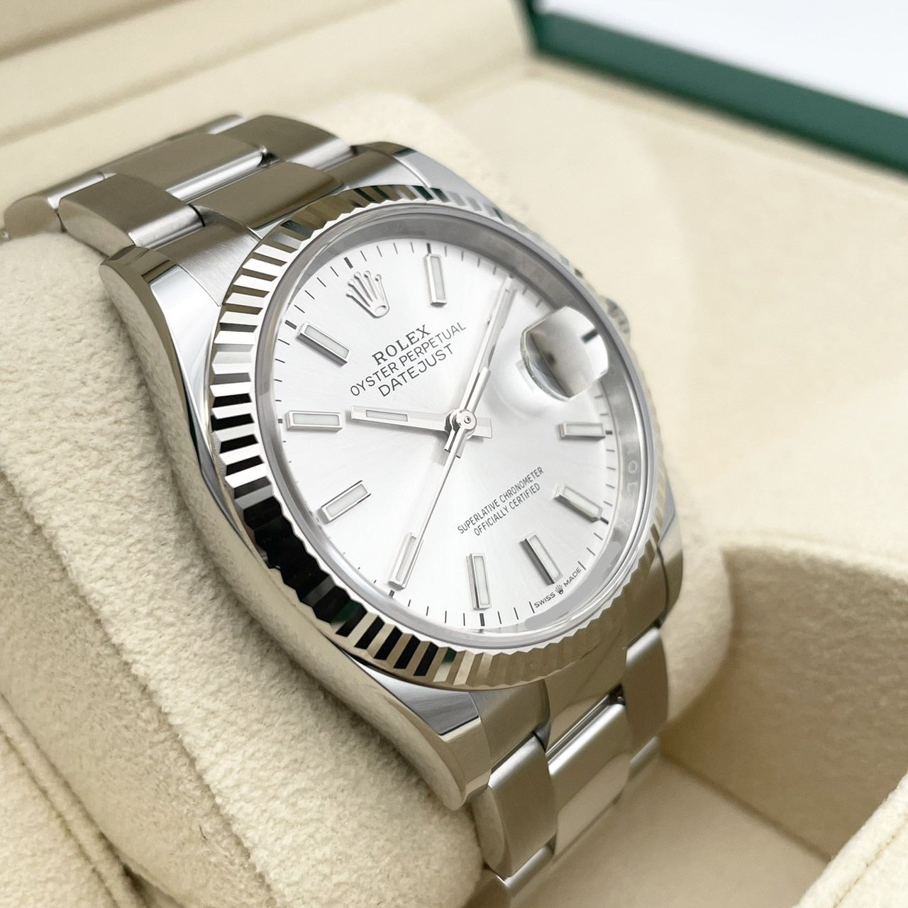 プレオウンド ロレックス デイトジャスト 126234 シルバー オイスターブレス 36mm