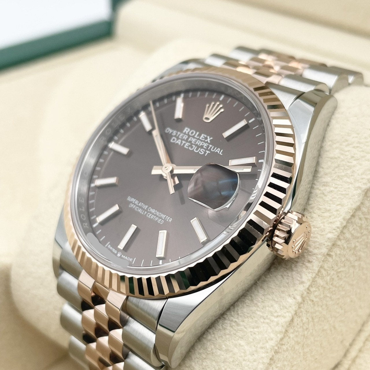 プレオウンド ロレックス デイトジャスト 126231 チョコレート ジュビリーブレス 36mm