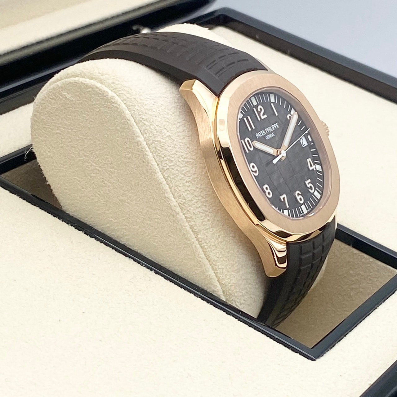 Pre-Owned Patek Philippe Aquanaut 5167R-001