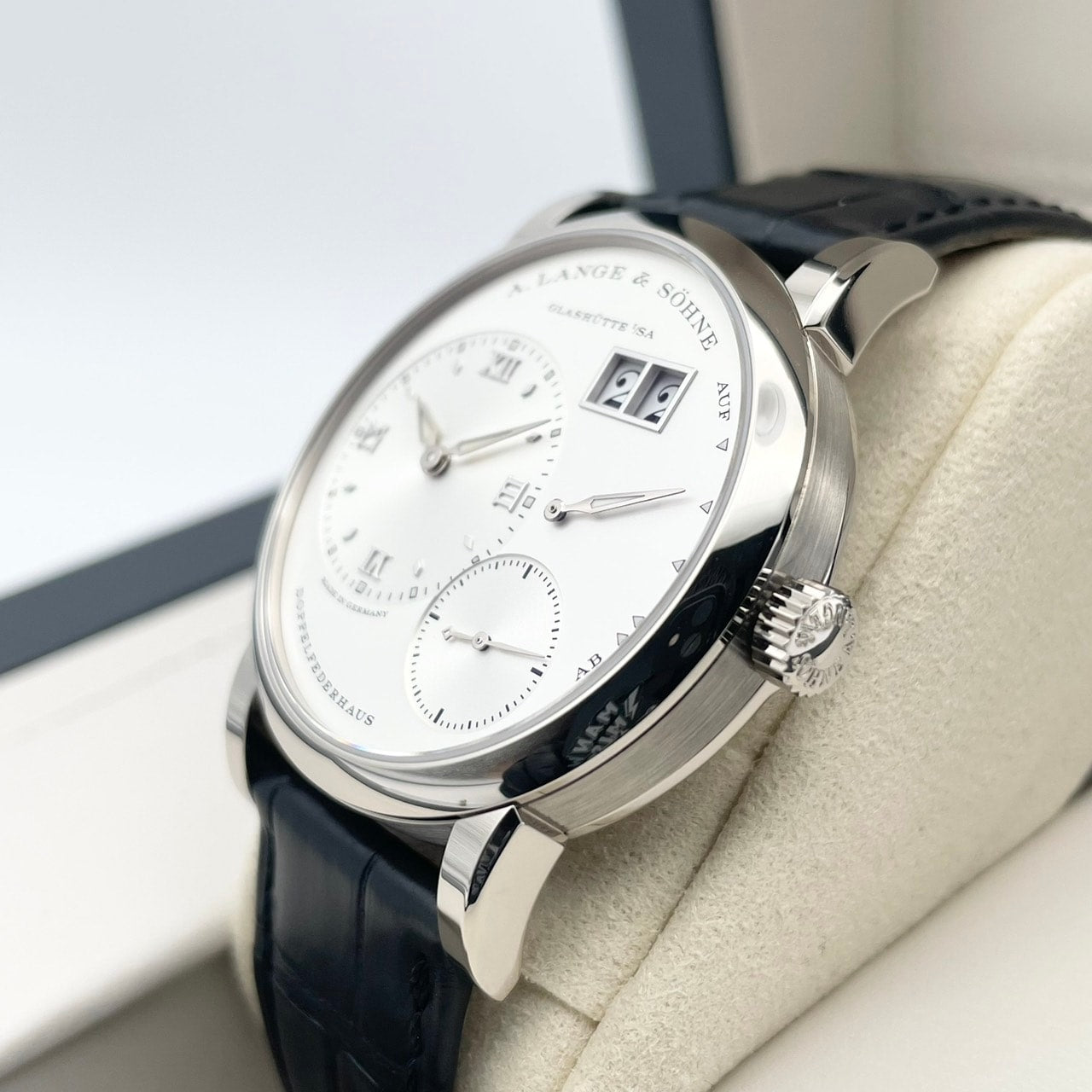 Pre-Owned Lange & Söhne Lange 1 191.039 White Gold Silver 38.5mm