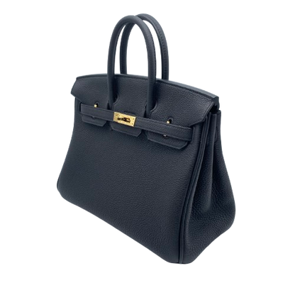 Hermes Birkin 25 Noir Togo Gold 하드웨어 W는 새겨 져 있습니다