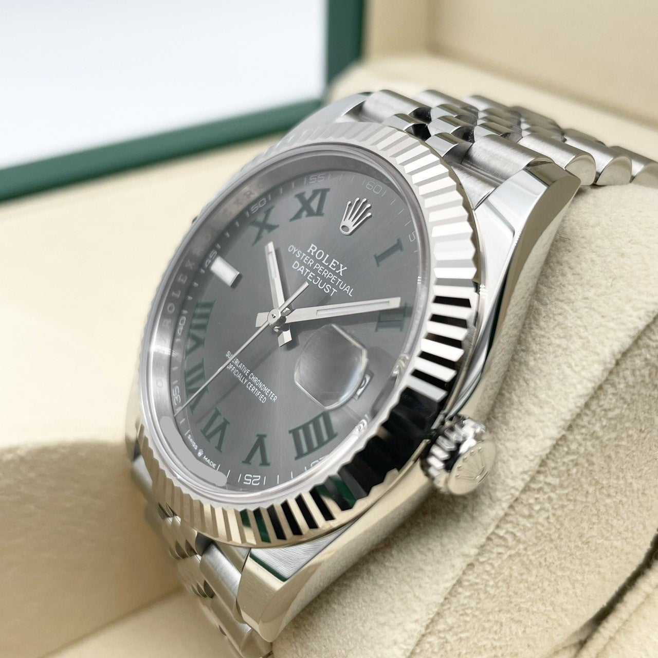プレオウンド ロレックス デイトジャスト 126334 ミントグリーン オイスターブレス 41mm