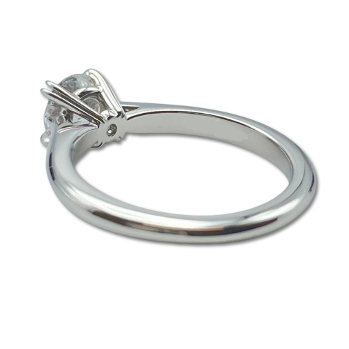 사전 소유의 Harry Winston Solitaire RGDPRD007NSS-050 No. 9 D0.7CT PT950