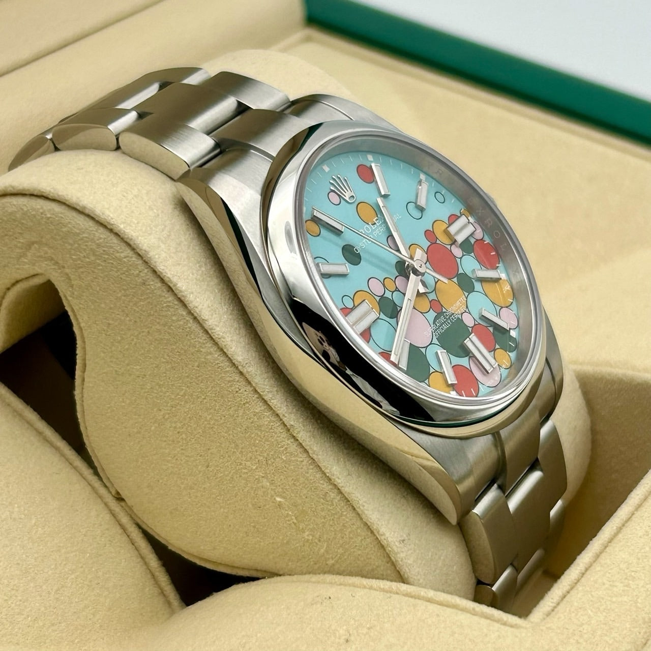 劳力士 Oyster Perpetual 124300 Celebration Motif 41mm