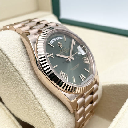 ロレックス デイデイト 228235 オリーブグリーン 40mm