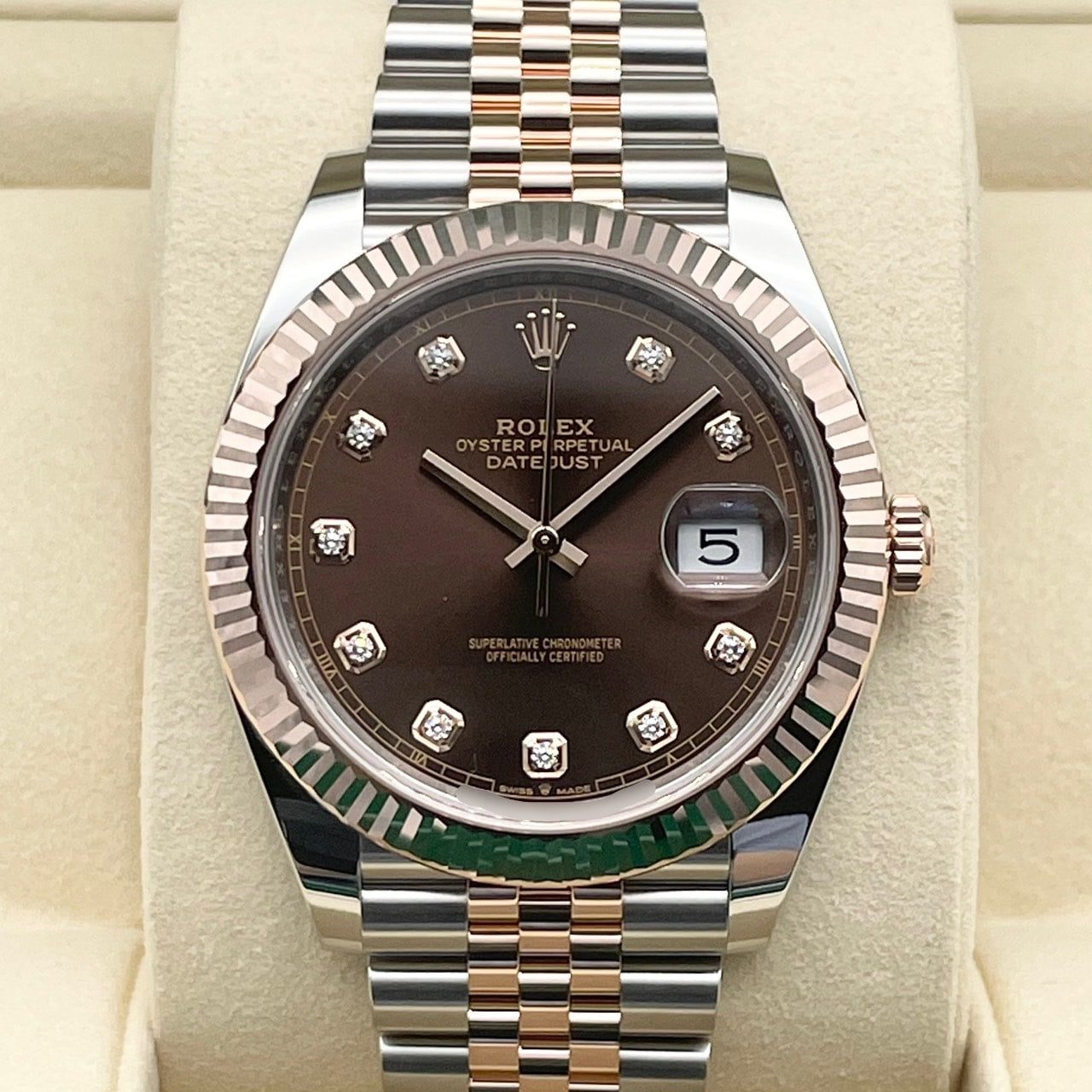 プレオウンド ロレックス デイトジャスト 126331 チョコレート ジュビリーブレス 41mm