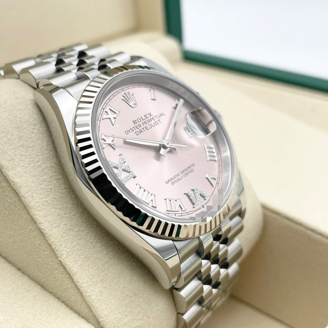 二手劳力士datejust 126234粉红色6:00 9:00禧ybilee手镯36mm
