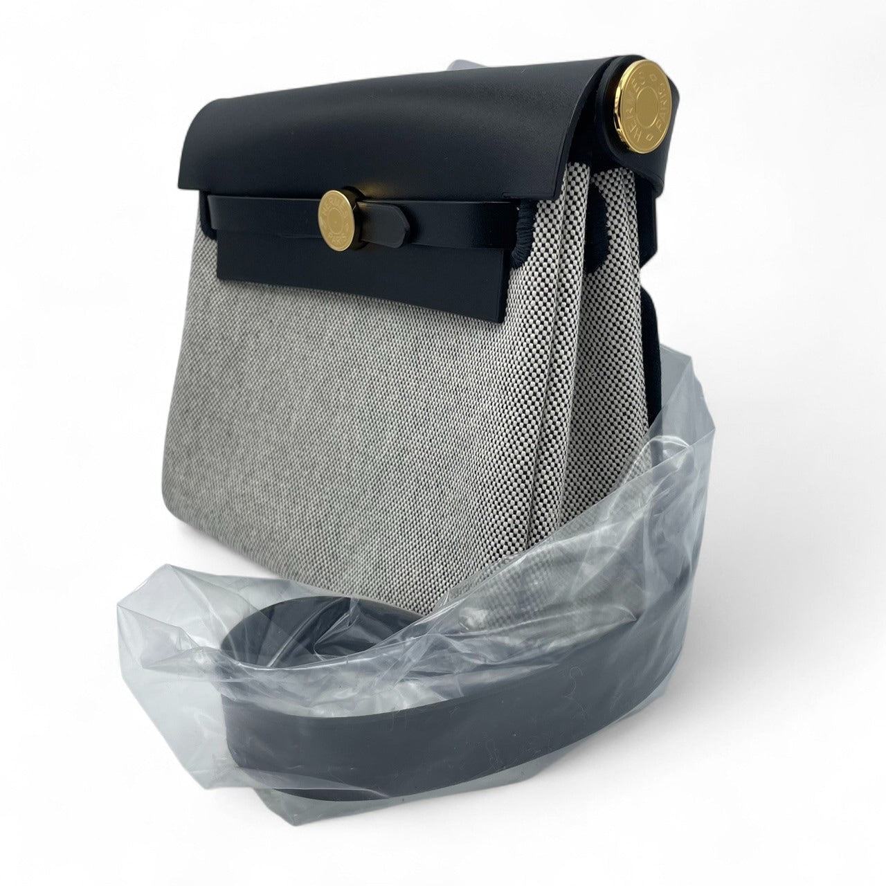 중고 에르메스 에일 백 지퍼 미니 20 느와르 투알 애쉬 골드 하드웨어 K 스탬프 중고