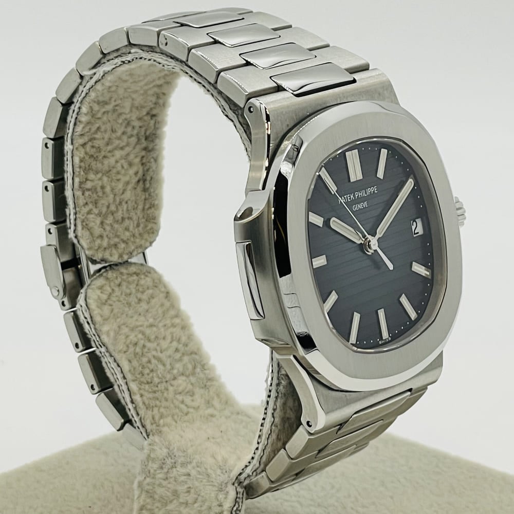 Pre-Owned Patek Philippe Nautilus 5711/1A?010 Stainless Steel Black Blue 2018