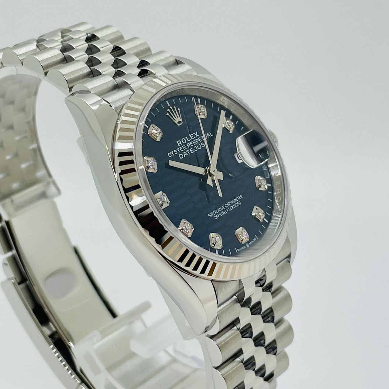 Pre-Owned Rolex Datejust 126234G Fluted Motif Bright Blue