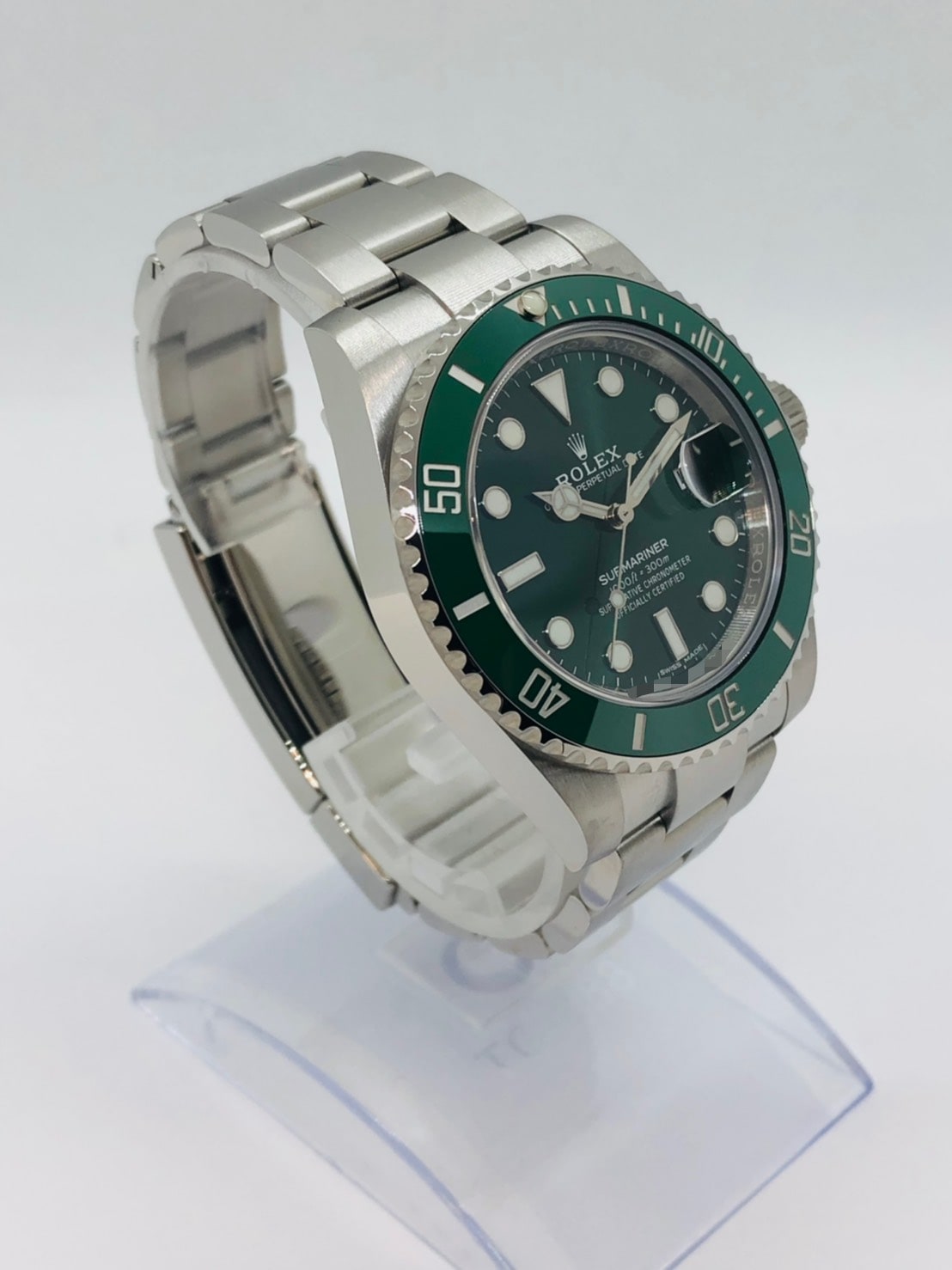 Pre-Owned Rolex Submariner Date Oyster Stainless Green 40?o 116610LV