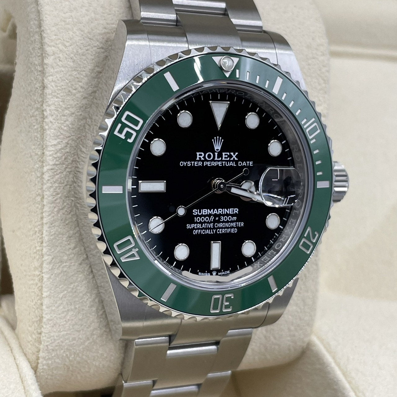 Pre-Owned Rolex Submariner Date 126610LV Oyster Bracelet Black Green 41mm
