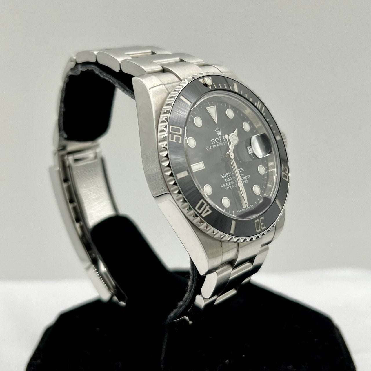 Pre-Owned Rolex Submariner Date Oyster Stainless Black 116610LN