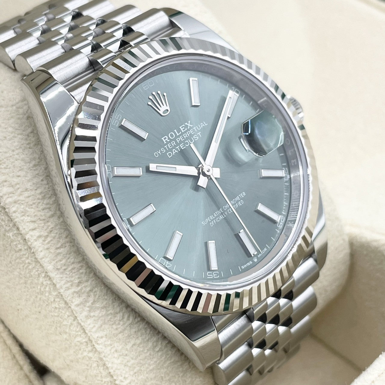 プレオウンド ロレックス デイトジャスト 126334 ミントグリーン ジュビリーブレス 41mm