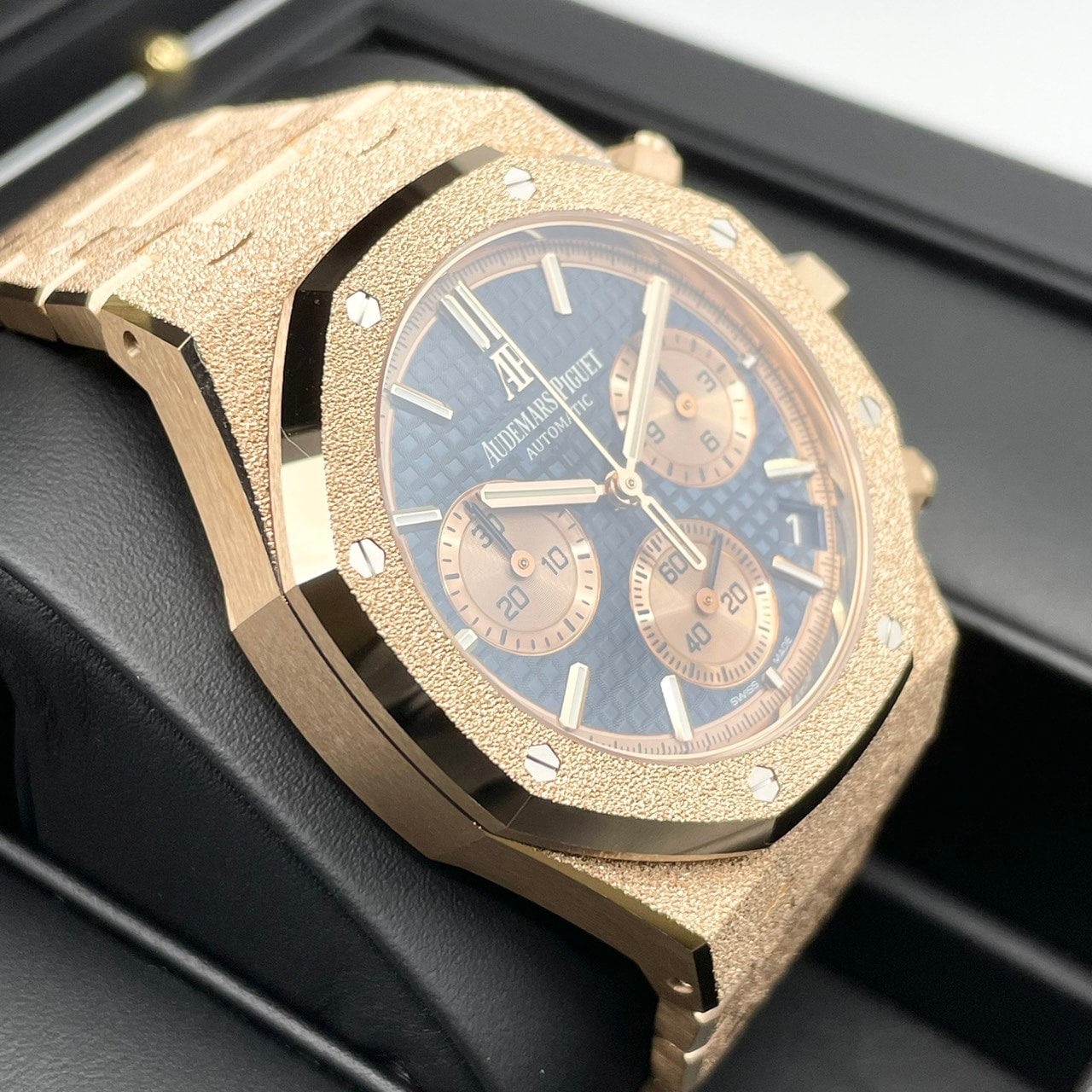 Pre-Owned Audemars Piguet Royal Oak 26239OR.GG.1224OR.01 Frosted Gold Blue Grand Tapestry 41mm