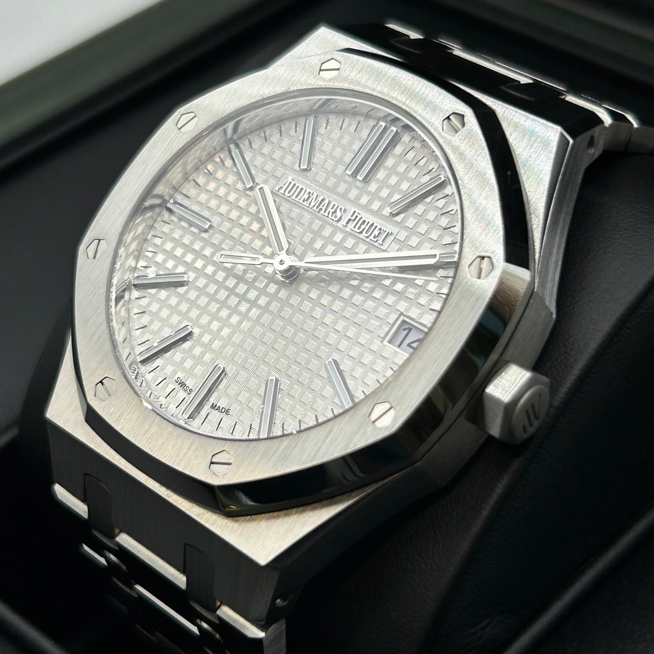 [50 주년 기념 로터 장착 모델] Audemars Piguet Royal Oak 15510st.oo.1320st.03 Silver 41mm