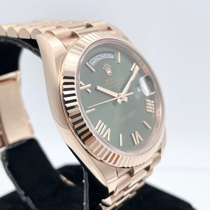プレオウンド ロレックス デイデイト 228235 エバーローズゴールド オリーブグリーン ローマン 40mm