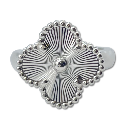 Pre-Owned Van Cleef & Arpels Vintage Alhambra Ring VCARP9X149 Guilloche 49 (9th size) Silver White Gold