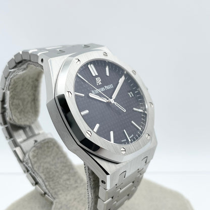 プレオウンド オーデマピゲ ロイヤルオーク 15500ST.OO.1220ST.03 ブラック 41mm