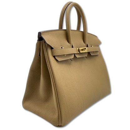 Hermes Birkin 25 비스킷 토고 골드 ​​하드웨어 B가 새겨 져 있습니다