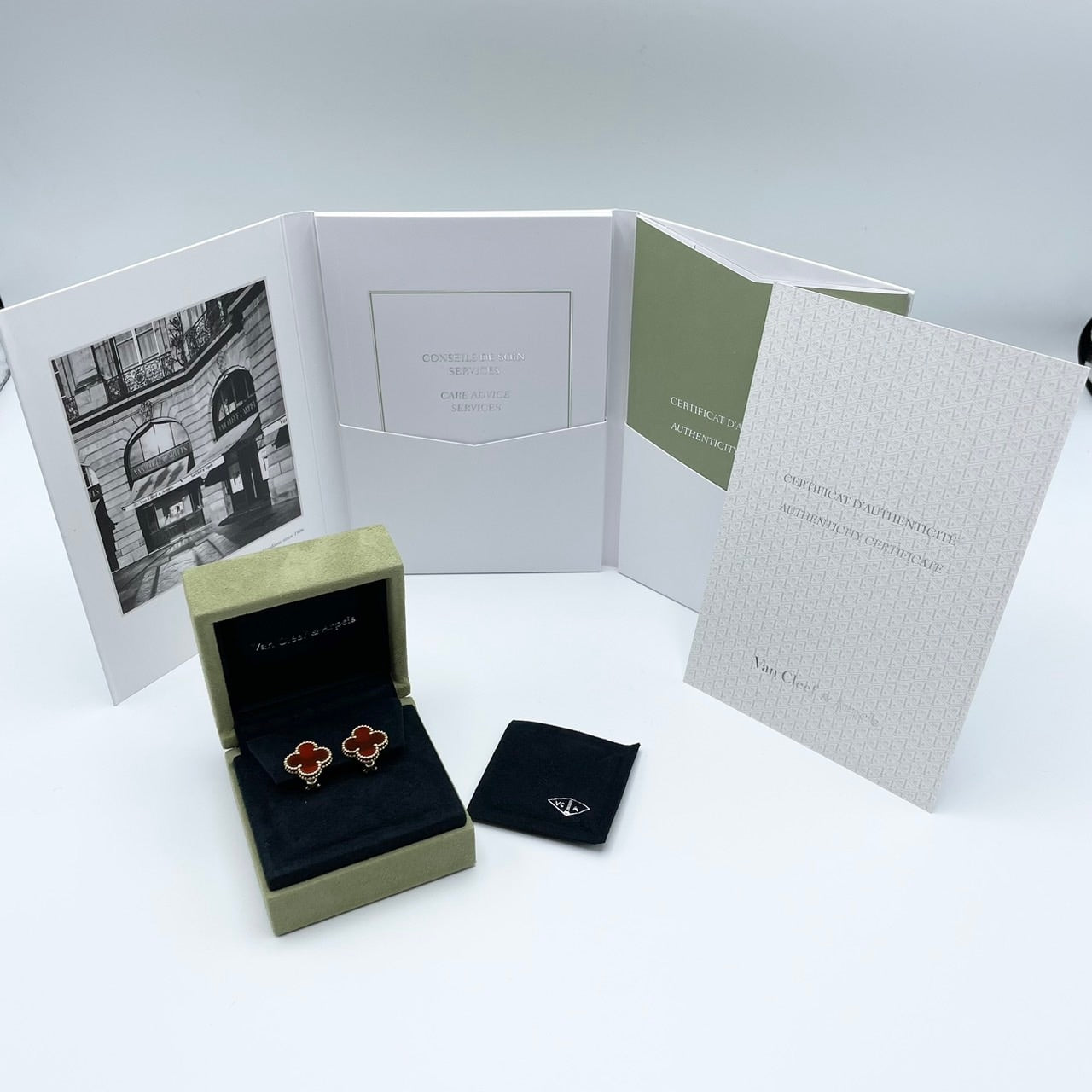 사전 소유 [저렴한 가격으로 판매] Van Cleef & Arpels Alhambra 옐로우 골드 카넬리 안 이어링