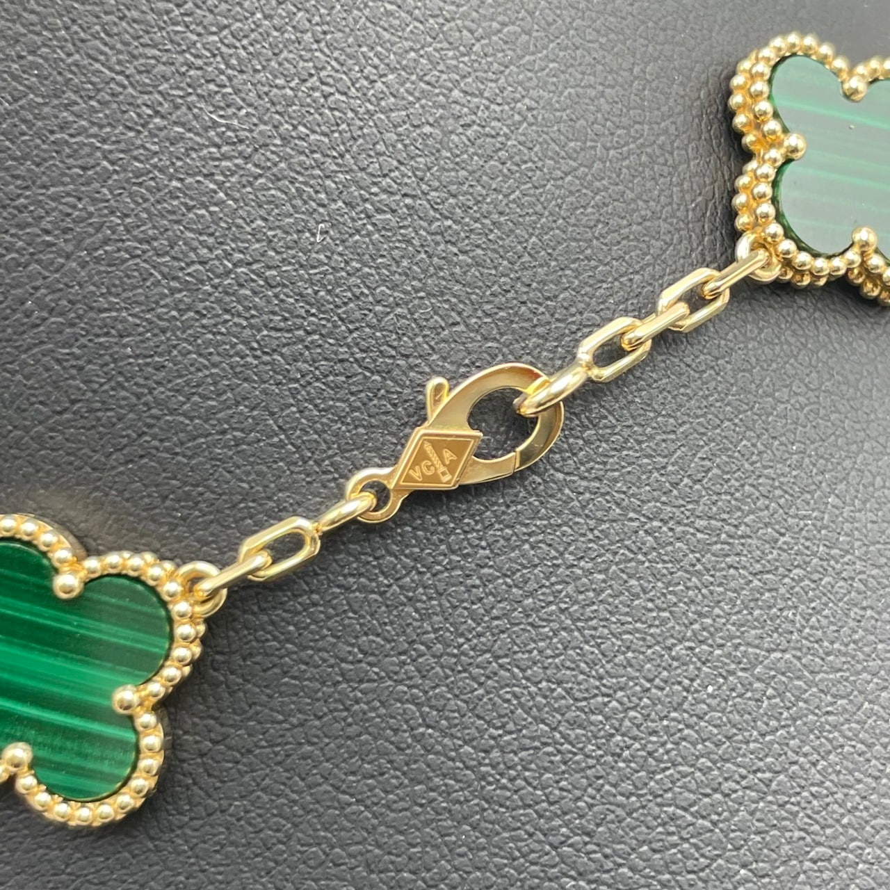 Pre-Owned Van Cleef & Arpels Vintage Alhambra Necklace 10 Motif 42cm Malachite 18K Yellow Gold