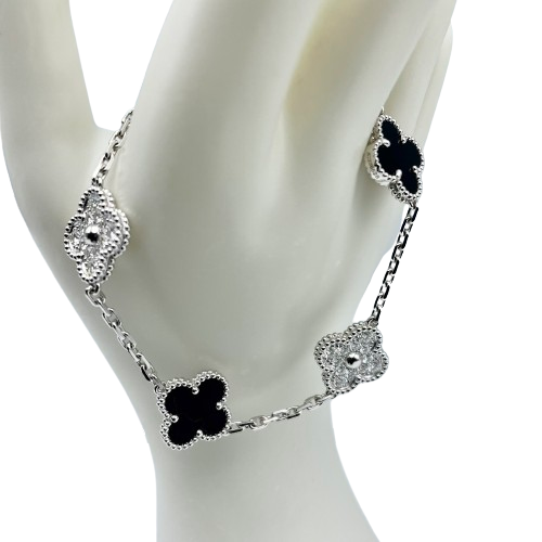 Pre-Owned Van Cleef & Arpels Vintage Alhambra Bracelet VCARP2R900 18K White Gold, Onyx, Diamond 5 Motif
