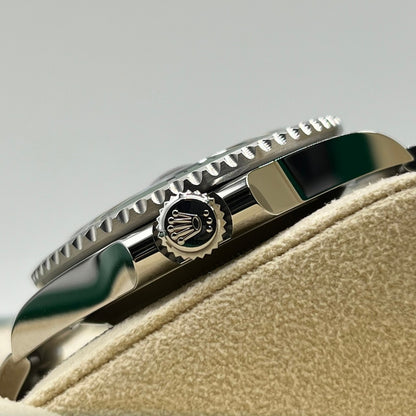 Pre-Owned Rolex Submariner Date 126610LV Oyster Bracelet Black Green 41mm