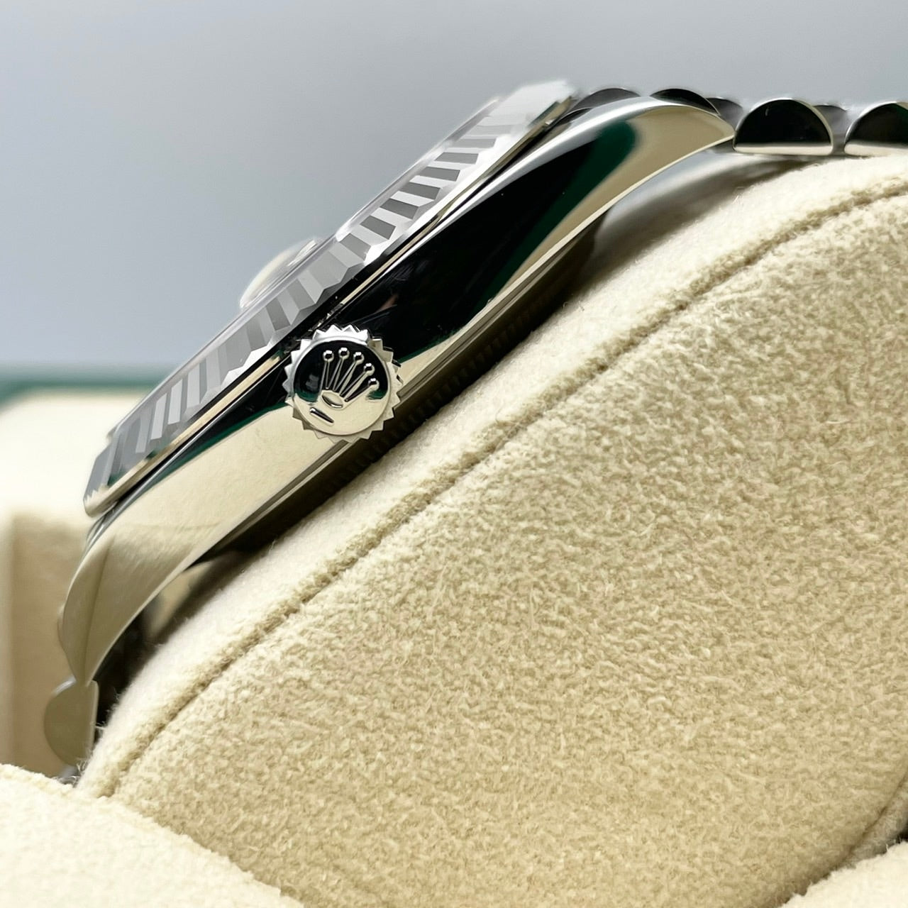 プレオウンド ロレックス デイトジャスト 126334 スレートジュビリーブレスレット 41mm