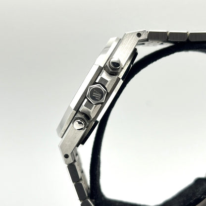 Pre-Owned Audemars Piguet Royal Oak 26331ST.OO.1220ST.02 Black Stainless Steel 41mm