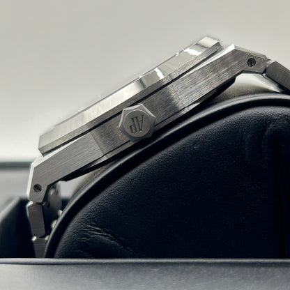 Pre-Owned [50th Anniversary Rotor-equipped Model] Audemars Piguet Royal Oak 15510ST.OO.1320ST.03 Silver 41mm