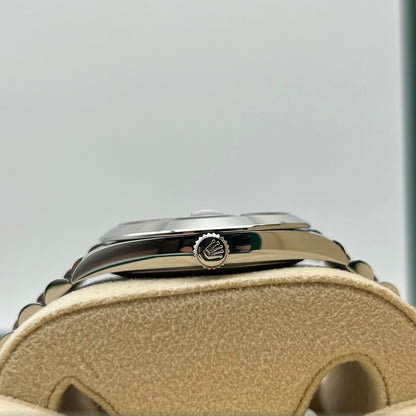 プレオウンド 【2024年5月ギャラ！】ロレックス デイトジャスト 126300 アズーロブルー ローマン ジュビリーブレス 41ｍｍ