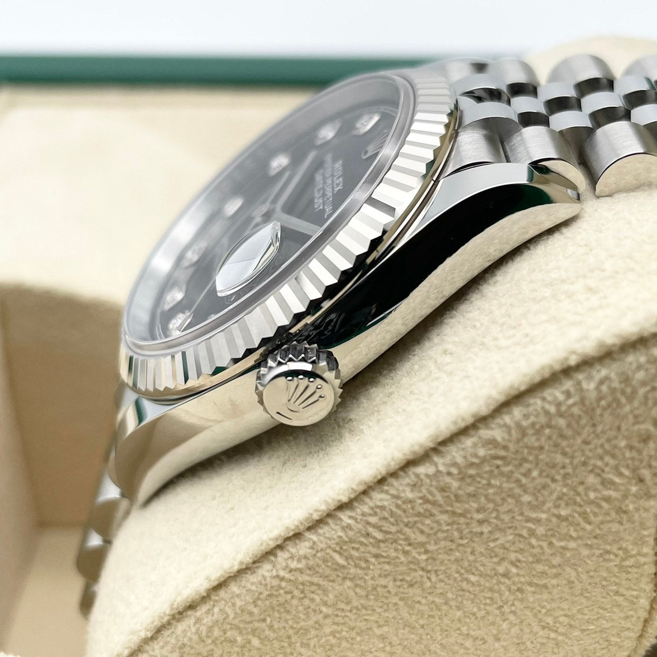 プレオウンド ロレックス デイトジャスト 126234G ブラック ジュビリーブレス 36mm