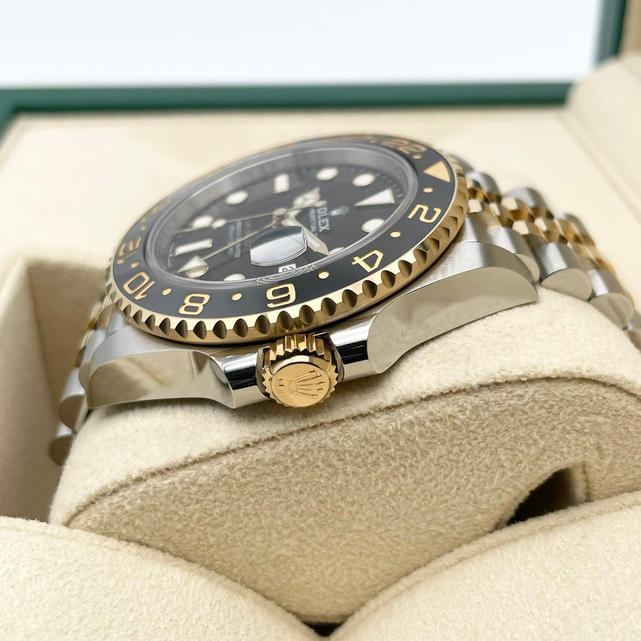 롤렉스 GMT 마스터 II 126713GRNR 블랙 40mm