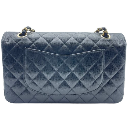 Chanel Matelasse 25 黑色鱼子酱肤色金色五金配件