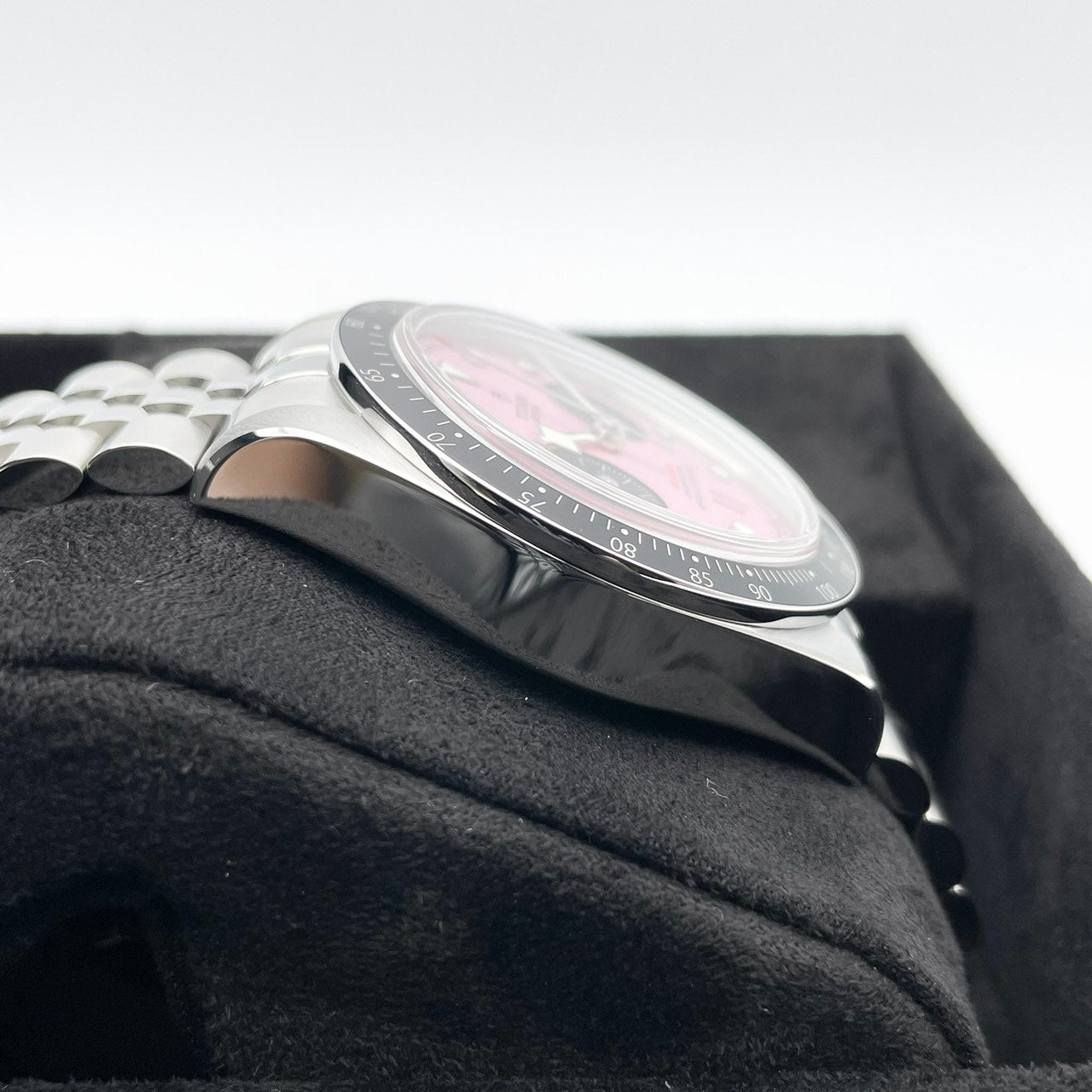 预先二成帝（都铎）黑湾Chrono Chrono Pink M79360N-0019 41mm